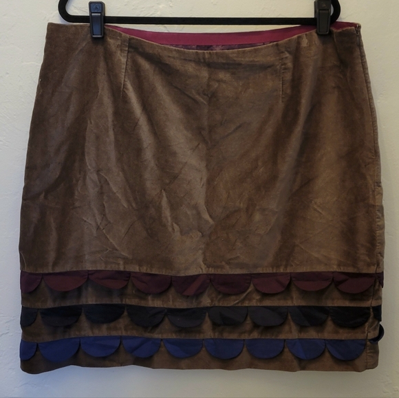 Boden knee length skirt - Picture 3 of 4